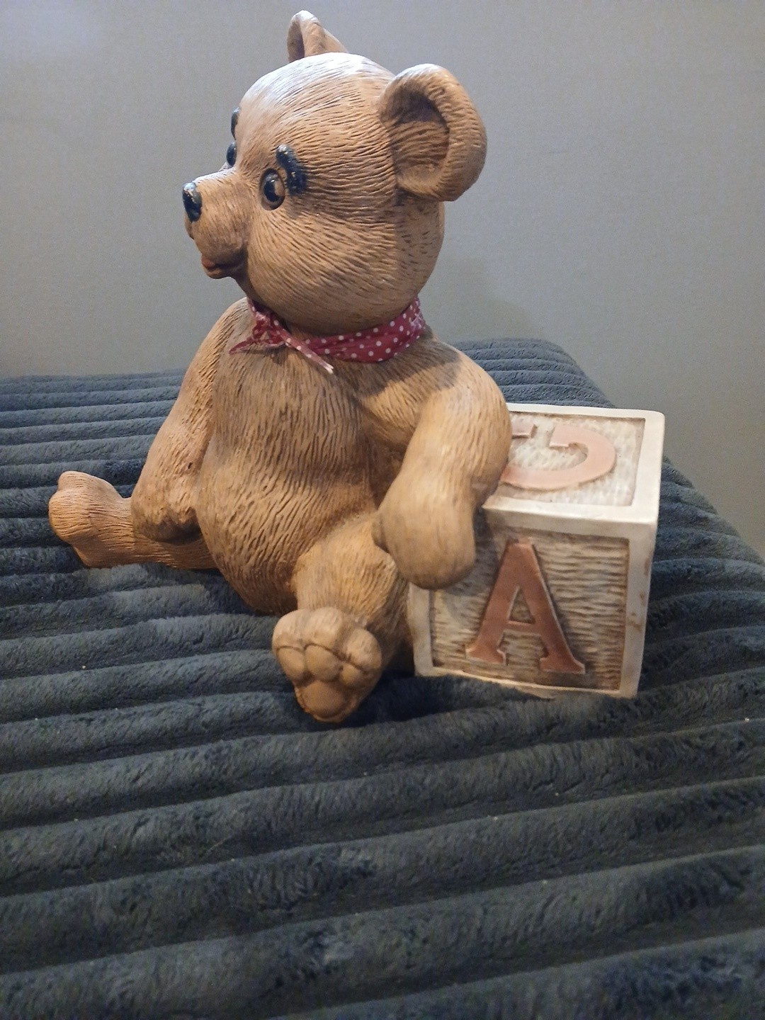Homeco Resin Teddy Bear ABC