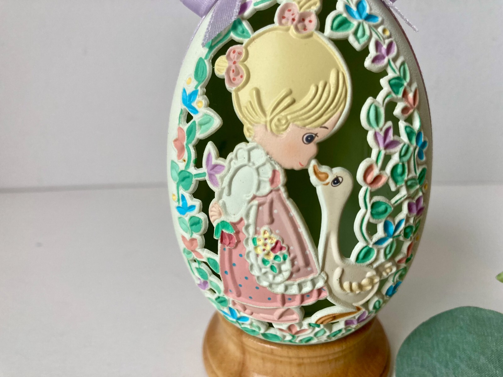VTG Precious Moments Filigree Egg Make A Joyful Noise 1992 Wooden Base 595888