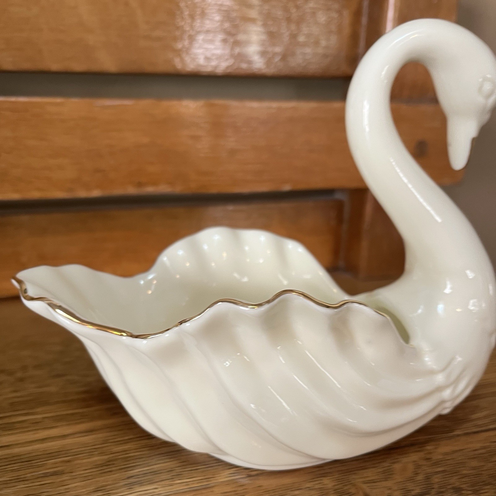 VTG Baum Brothers Formalities Porcelain Swan Figurine Trinket Dish Gold Trim