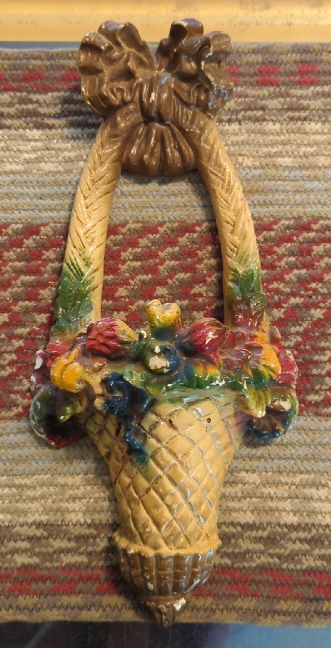 Vintage CHALKWARE 1930’s WALL FLOWER BASKET 12 1/2” PLANTER Shabby Chic Airbrush