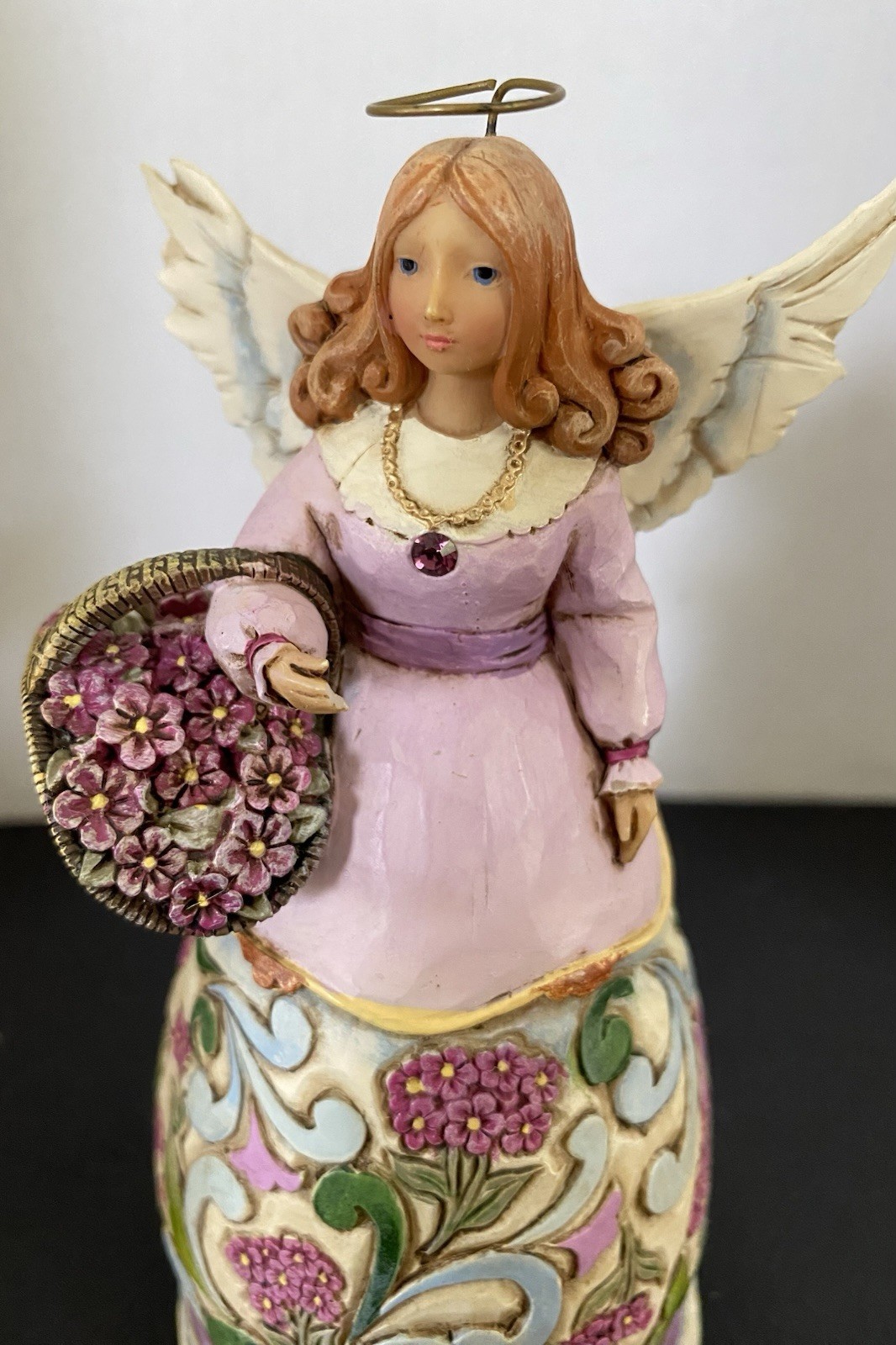Jim Shore Angel Figurine Violets Amethyst Heartwood Creek 4012551 February 2008