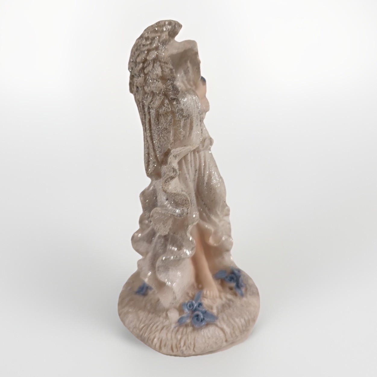 Heavenly Angels Resin Figurine White Glitter Silver Wings Blue Flowers EUC