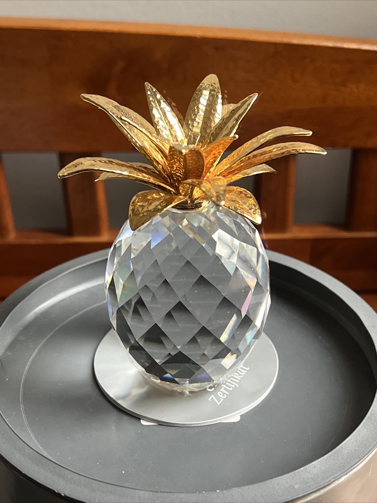Swarovski Large Gold Pineapple – Hammered leaves 010044 Mint in box.