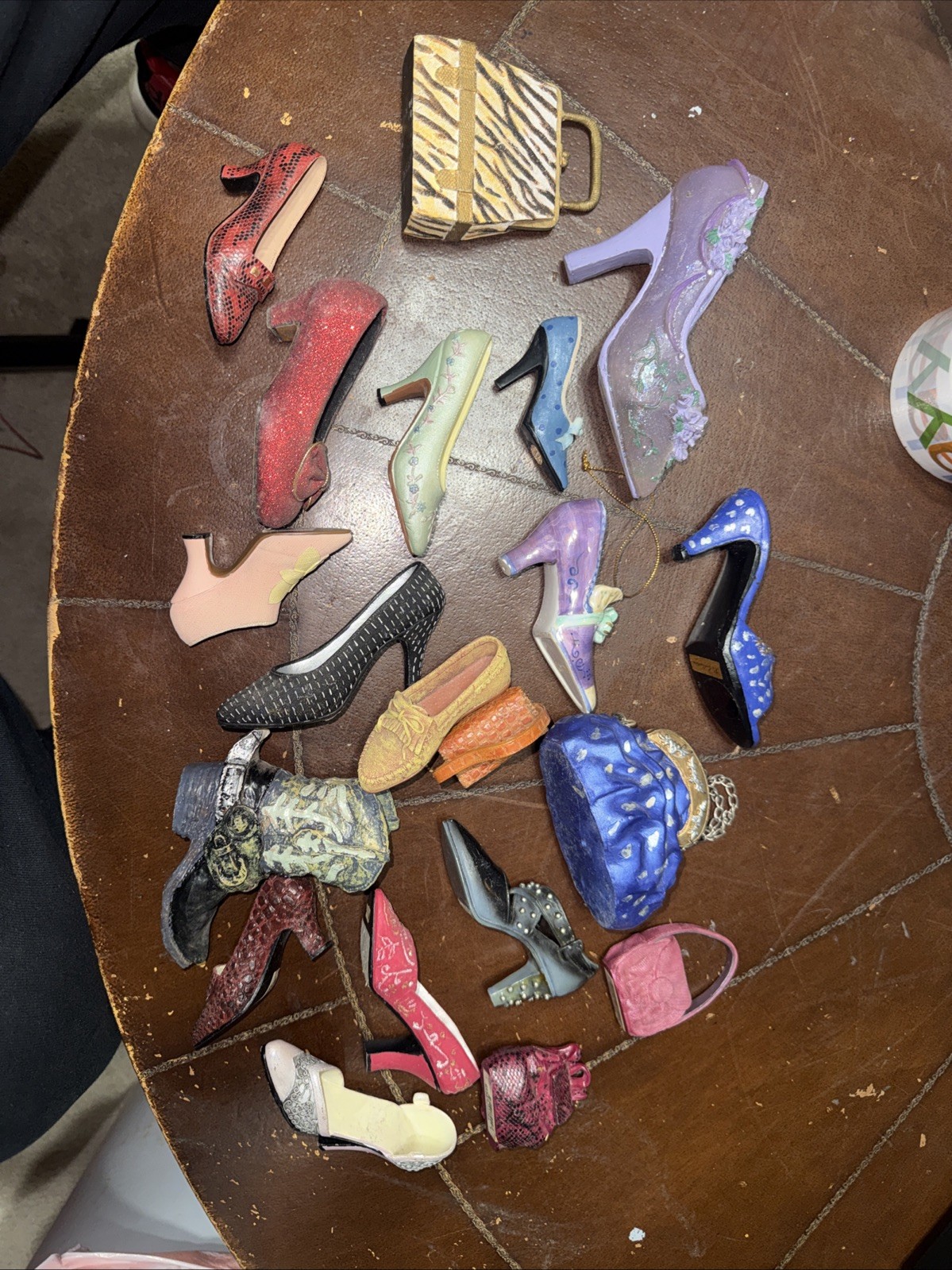 Collectable Ceramic Victorian shoe Lot (HOME17)