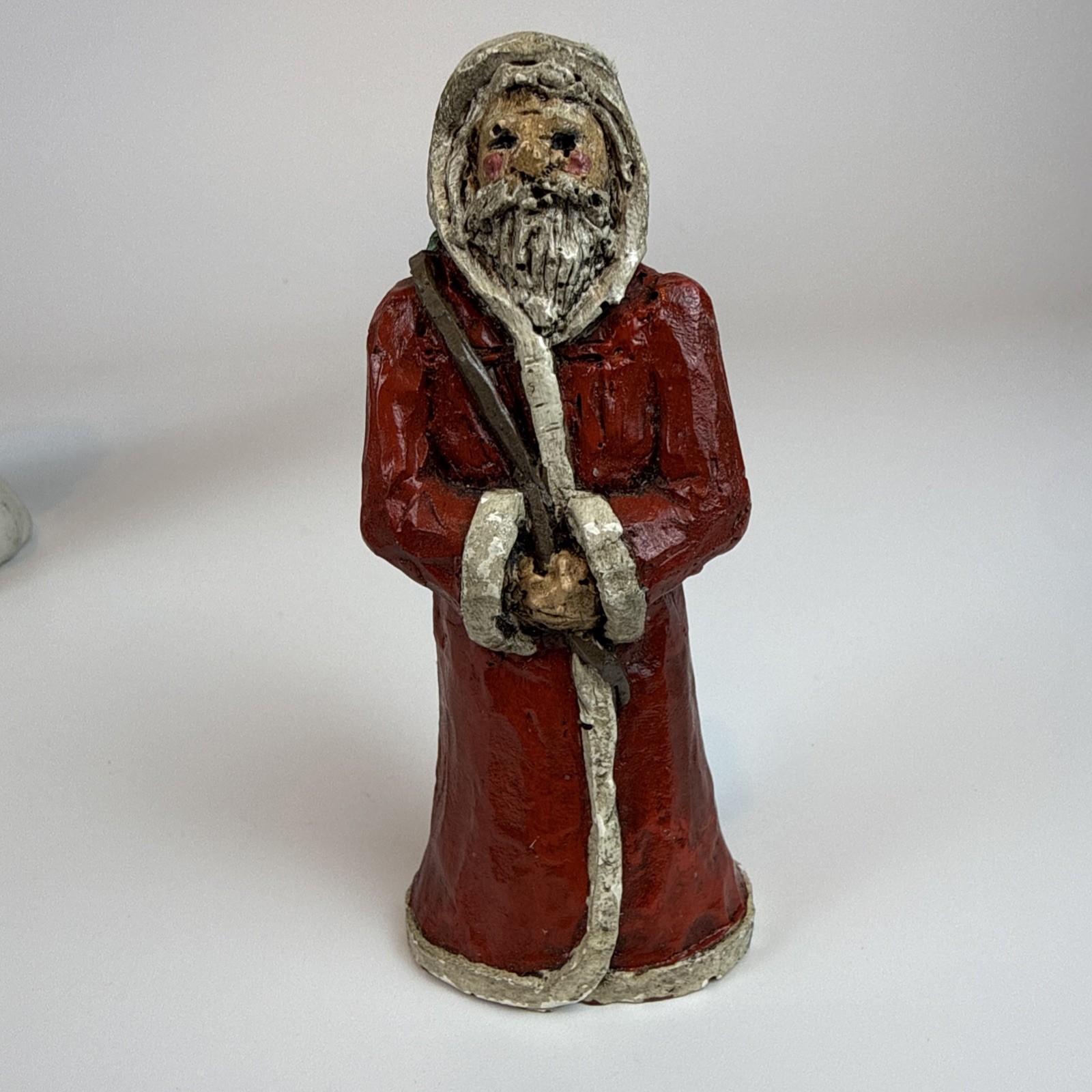 Vintage 1986 Trippies Old World Santa Claus Figurine Faux Wood Resin Christmas