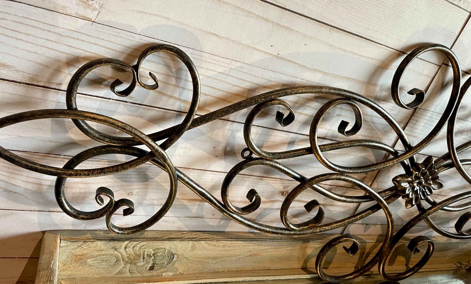 13×37″ Metal Scrolled Wall Decor Medallion Iron Home Decor Antique Finish Grill