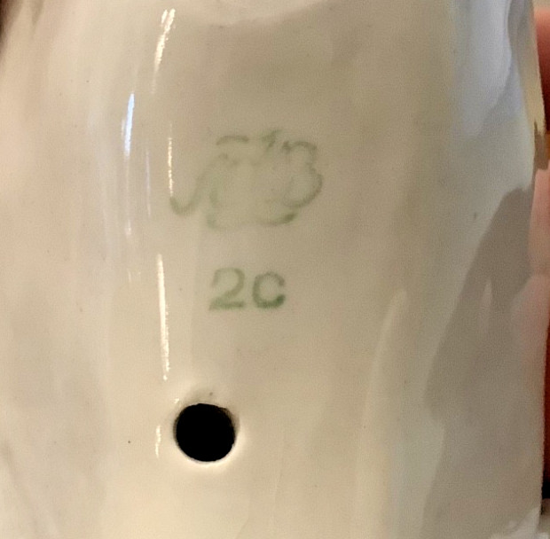 Russian LOMONOSOV English Pointer Porcelain Dog Figurine, Large