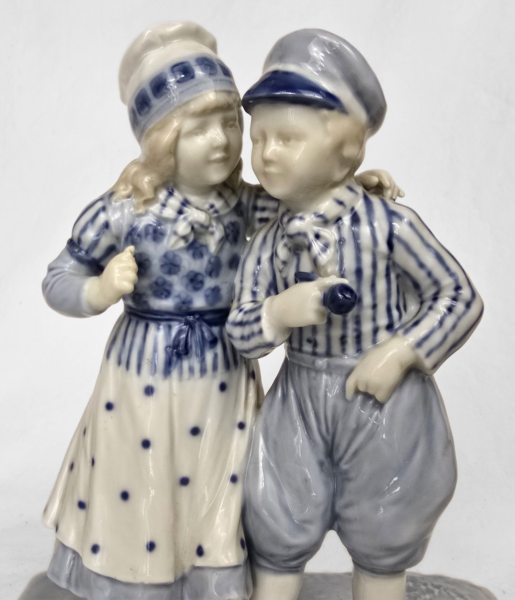 8″ Vintage Blue White Porcelain Dutch Boy Girl Figurine Delft Style, Europe