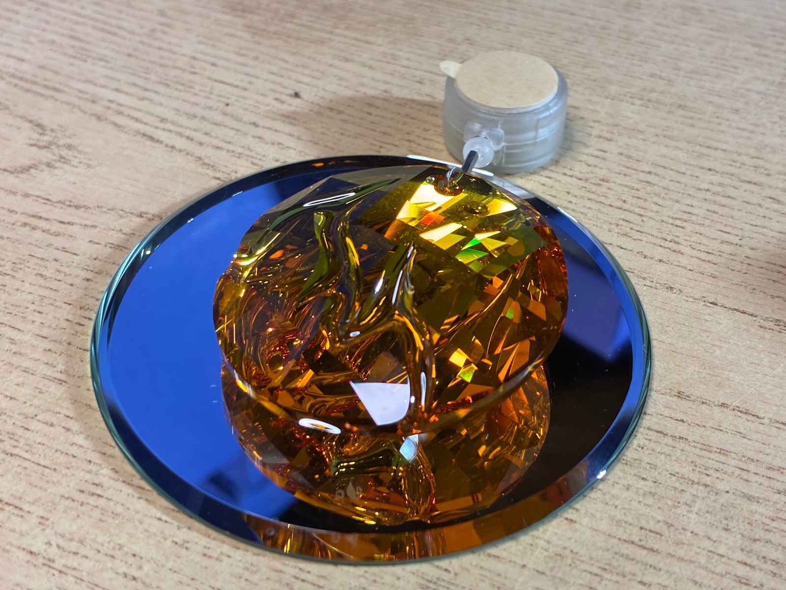 Swarovski Crystal 2010 Fire Orange SCS Ornament Sun Catcher 1017151 MIB