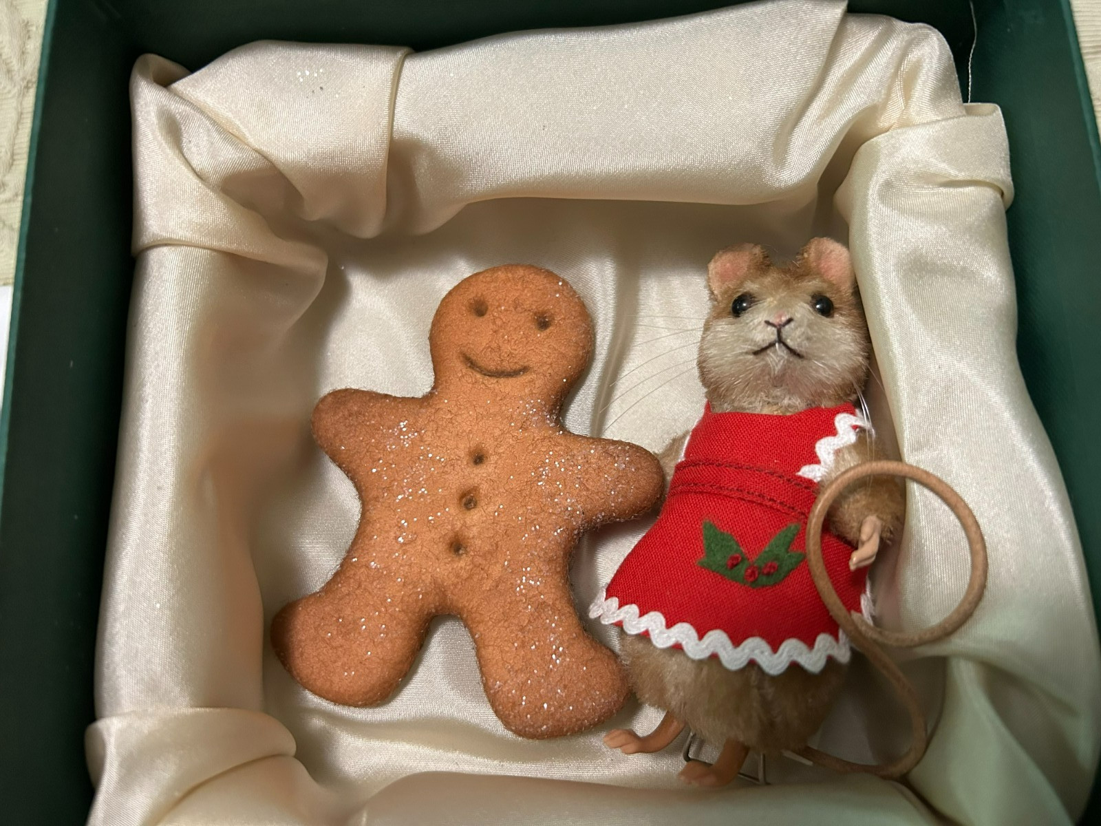 R John Wright Christmas Mouse “Ginger” #041 of 300 W/ Box & Cert