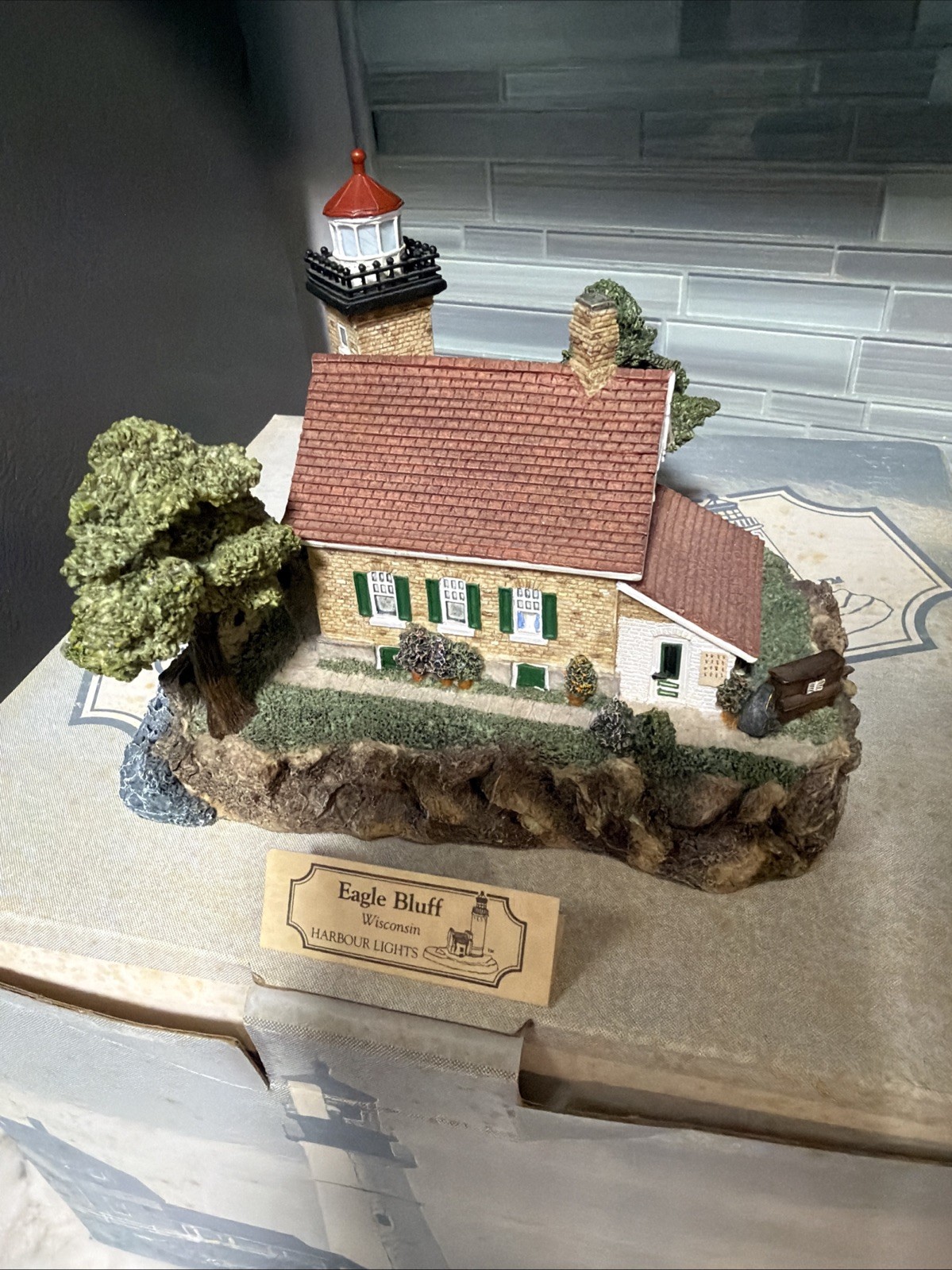2000 Harbor Lights “Eagle Bluff” # 249 Lighthouse with COA & Box