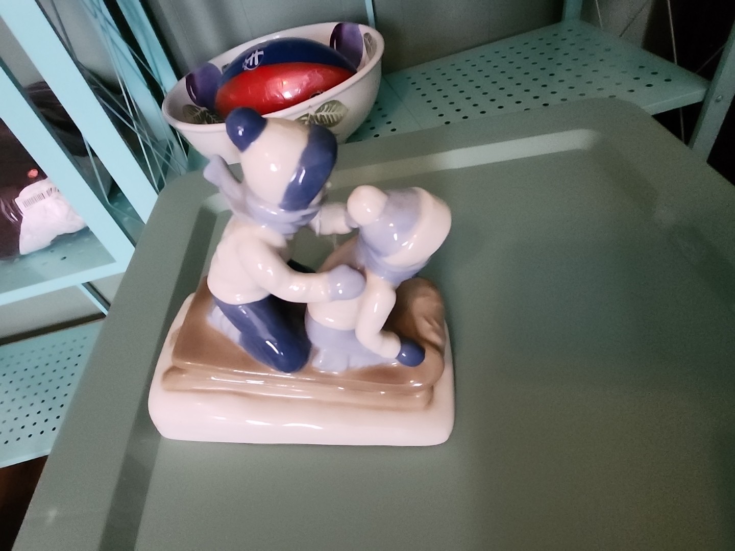 Porcelana de Cuernavaca ‘Children Sledding’ Porcelain Figurine 1992 Mexico!.