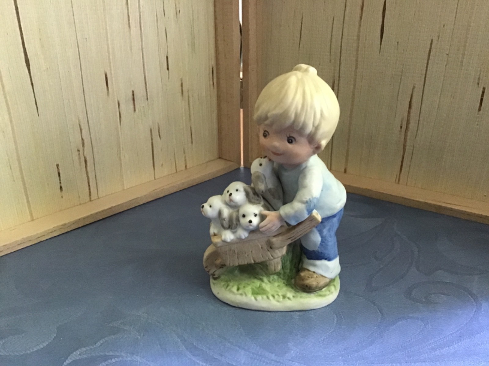 Vintage HOMCO Boy with Wheelbarrow Full of Puppies #1402 Figurine
