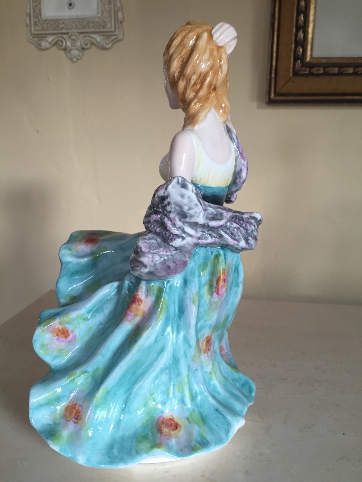 Renaissance Figurine Petite Ladies Sheridan Artist Signed