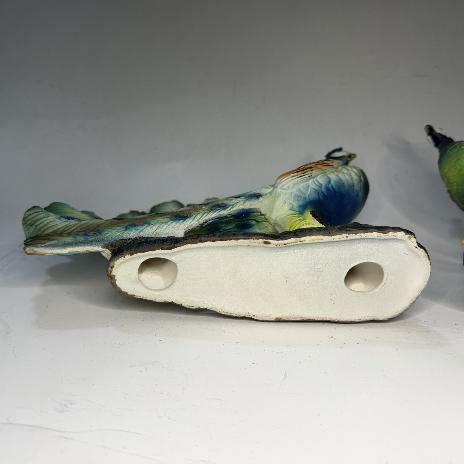 Vintage Ceramic 8.5″ Long Peacock Bird Figurine Artmark Set of 2 Japan