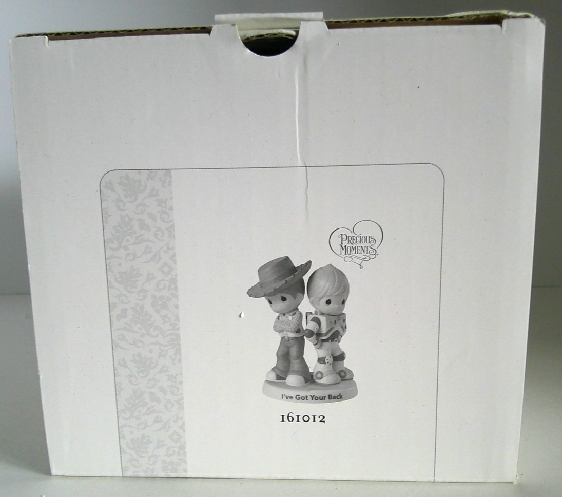 PRECIOUS MOMENTS “I’ve Got Your Back” – #161012 – Disney Showcase – NEW & RARE!