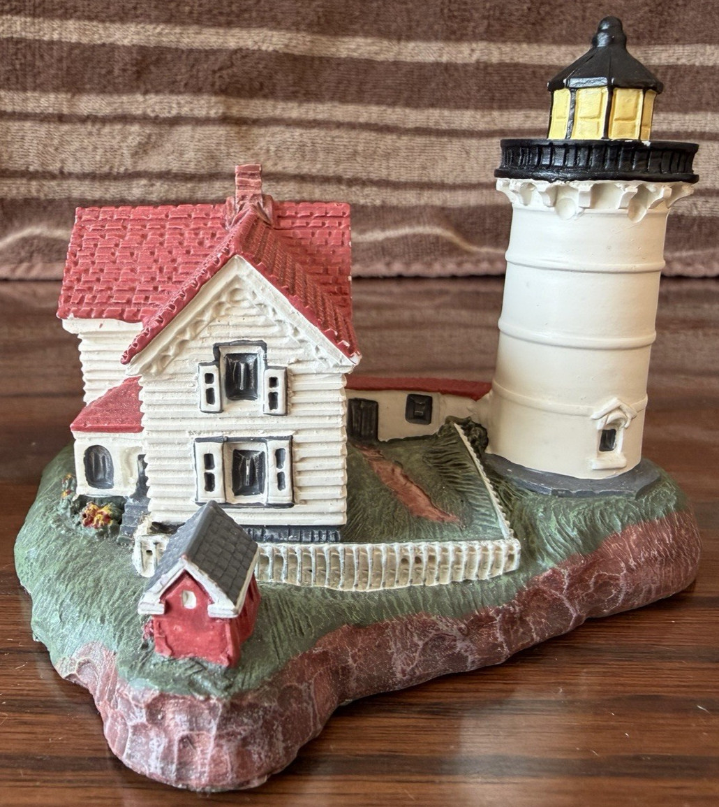 2 Lighthouses Spoontiques Cape Neddick ME Nubble Limited Edition & Unknown MINT!