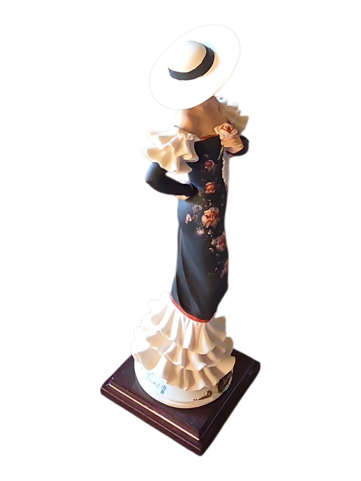 Giuseppe Armani Porcelain Lady Carmen Black Dress Sculpture Figurine Italy 0520C