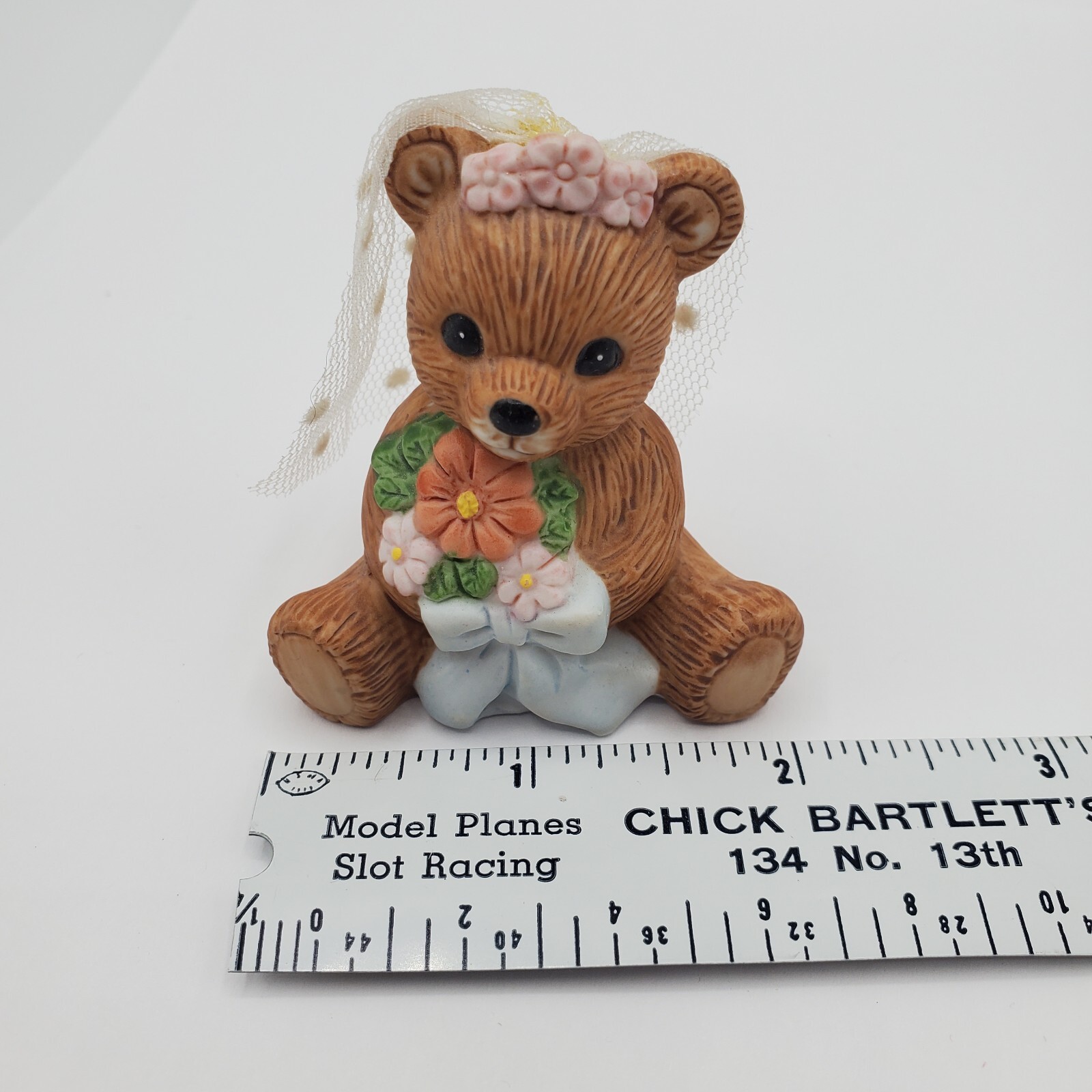 Homco Teddy Bear Month Figurine 1413 June Bride Wedding Veil Marriage cake top