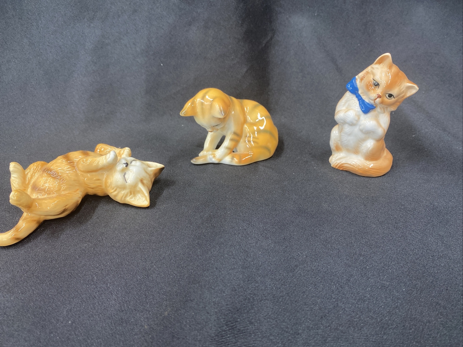 cats of character Danberry mint. set of 3 Cat nap. Bow Beau and Tail end