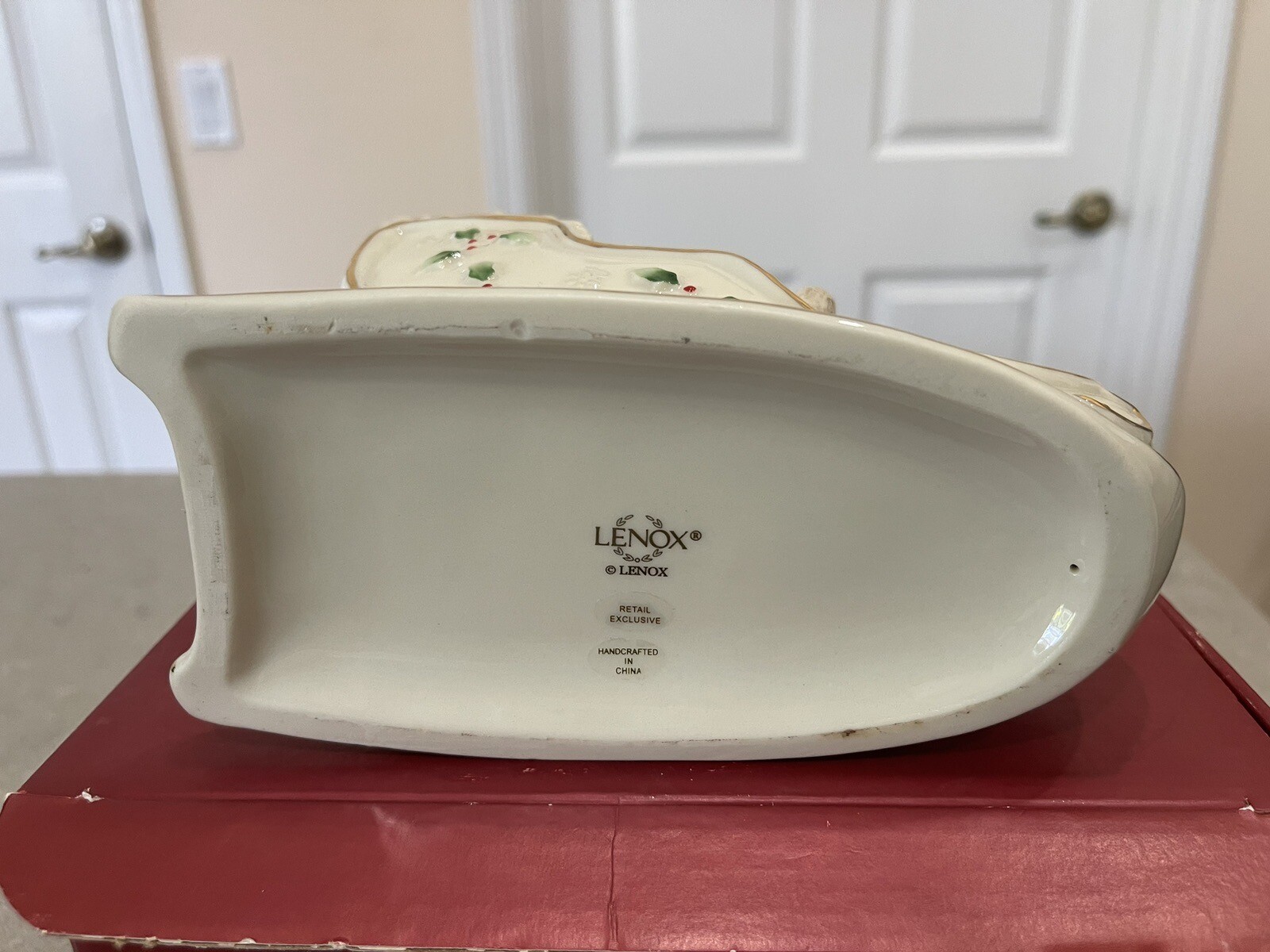 LENOX PETALS & PEARLS *SANTA, BEAR & SLEIGH* CREAM & PASTELS – IN BOX
