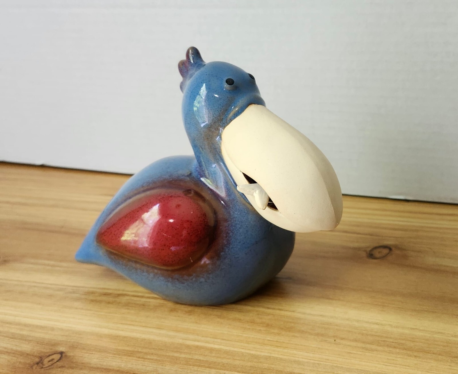 Ceramic Pelican With Removable Fish Figure Exclusively From Cracker Barrel