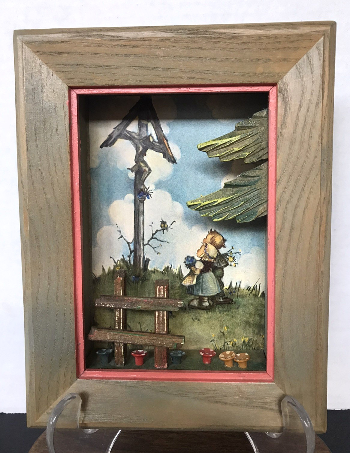 ANRI HUMMEL SHADOW BOX FIGURE ON CROSS RELIGIOUS 3D EFFECT ITALY
