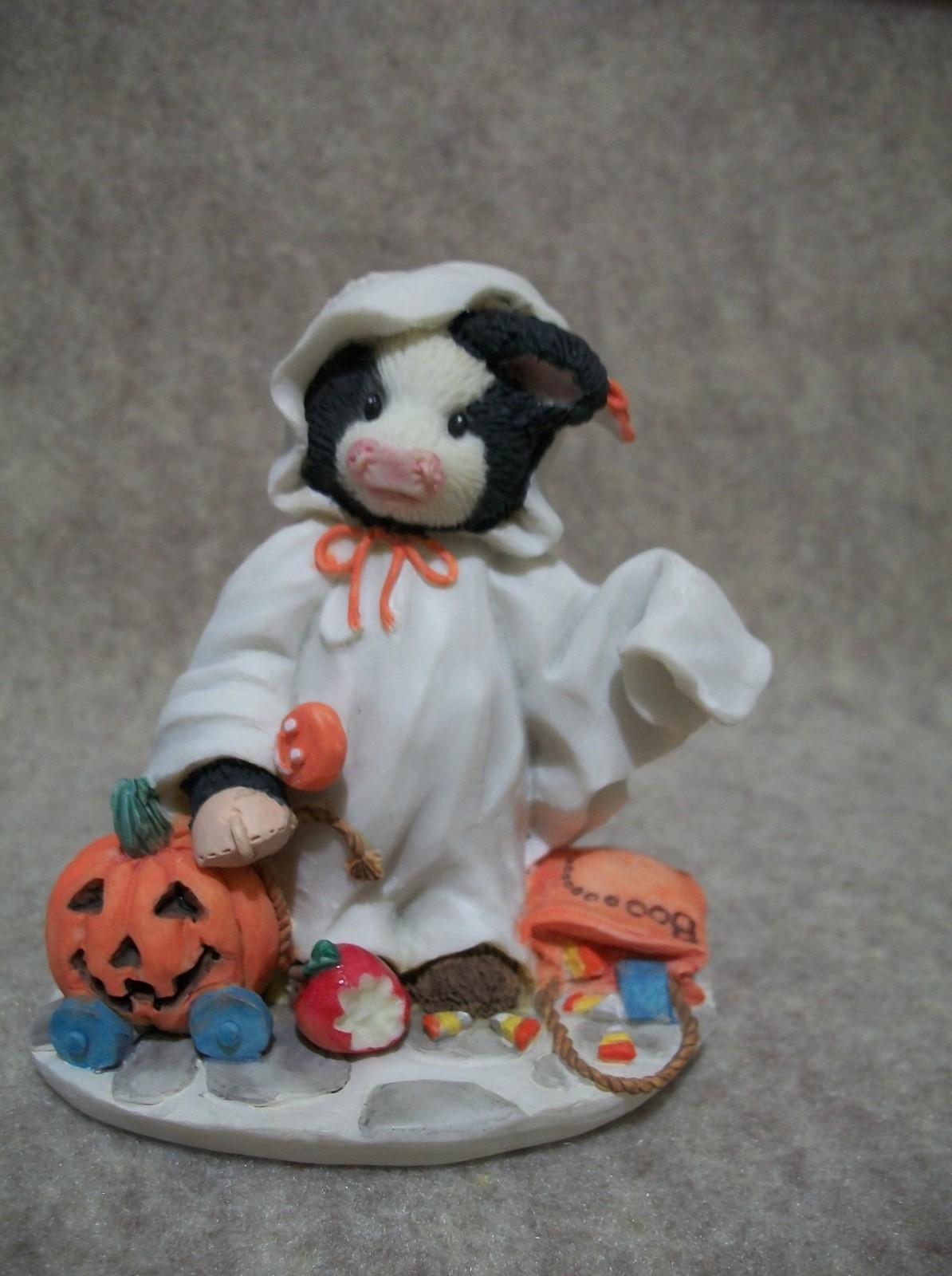 You Lift My Spirit – Halloween – Mary Moo Moo Cow Figurine