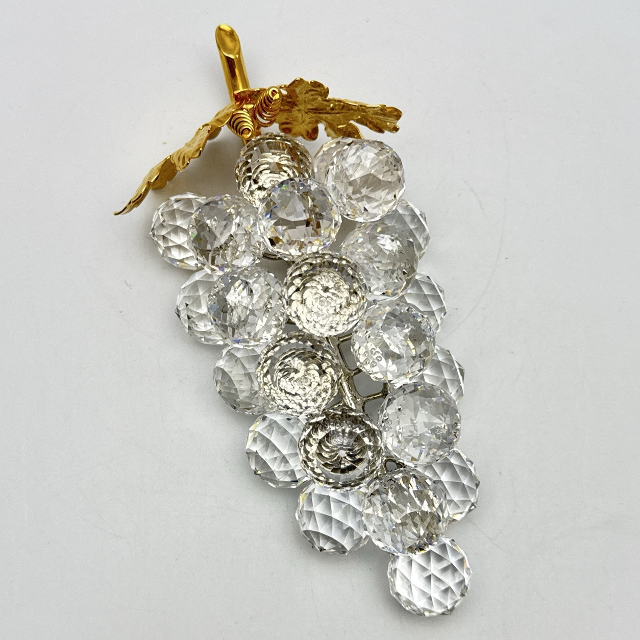 Swarovski Grapes-23 Gold Leaves Rhodium Stem In Box
