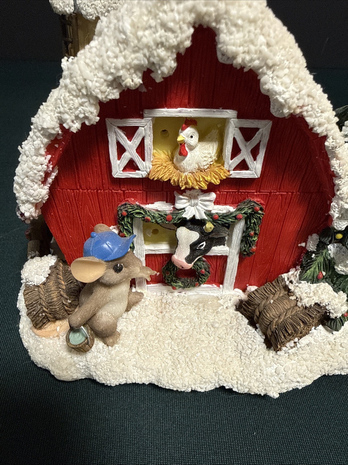 Charming Tails The Merry Little Dairy DEAN GRIFF Christmas Red Barn Farm Decor