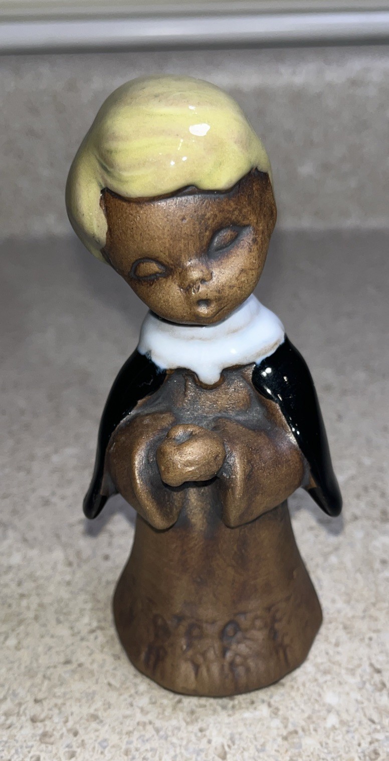 H976~ Ceramic Angel Figurine Matte & Glossy Finish Vintage 5″