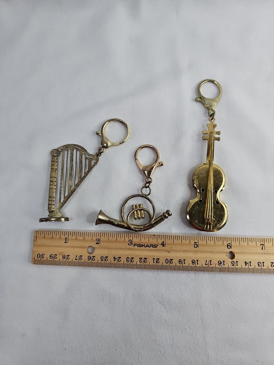 Set of 3 Musical Keychains Brass 3.75″ Viola, 2.5″ Harp, 2″ French Horn Metal