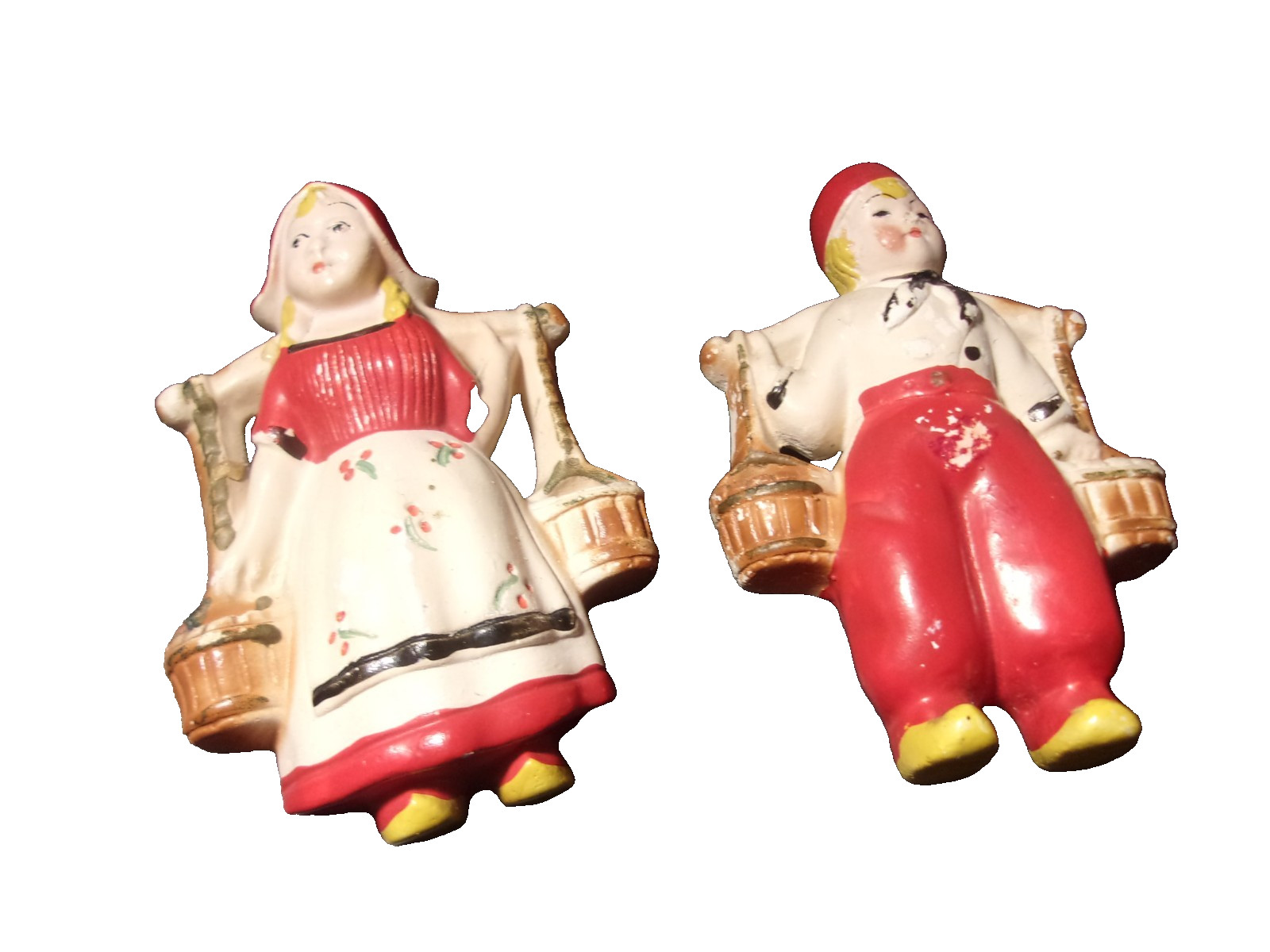 Vintage 1950’s Chalkware Dutch 5″ Figures Wall Plaques Pair