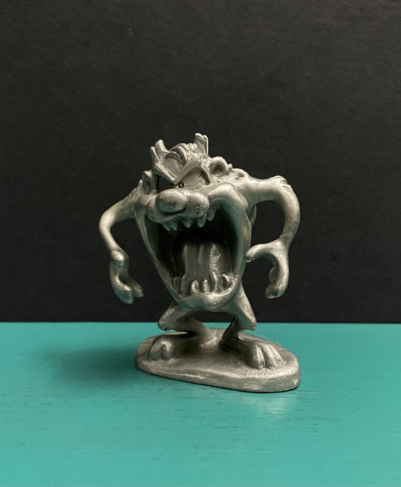 Warner Bros Pewter Taz Tasmanian Devil Growl Looney Tunes Cartoon Art Figurine