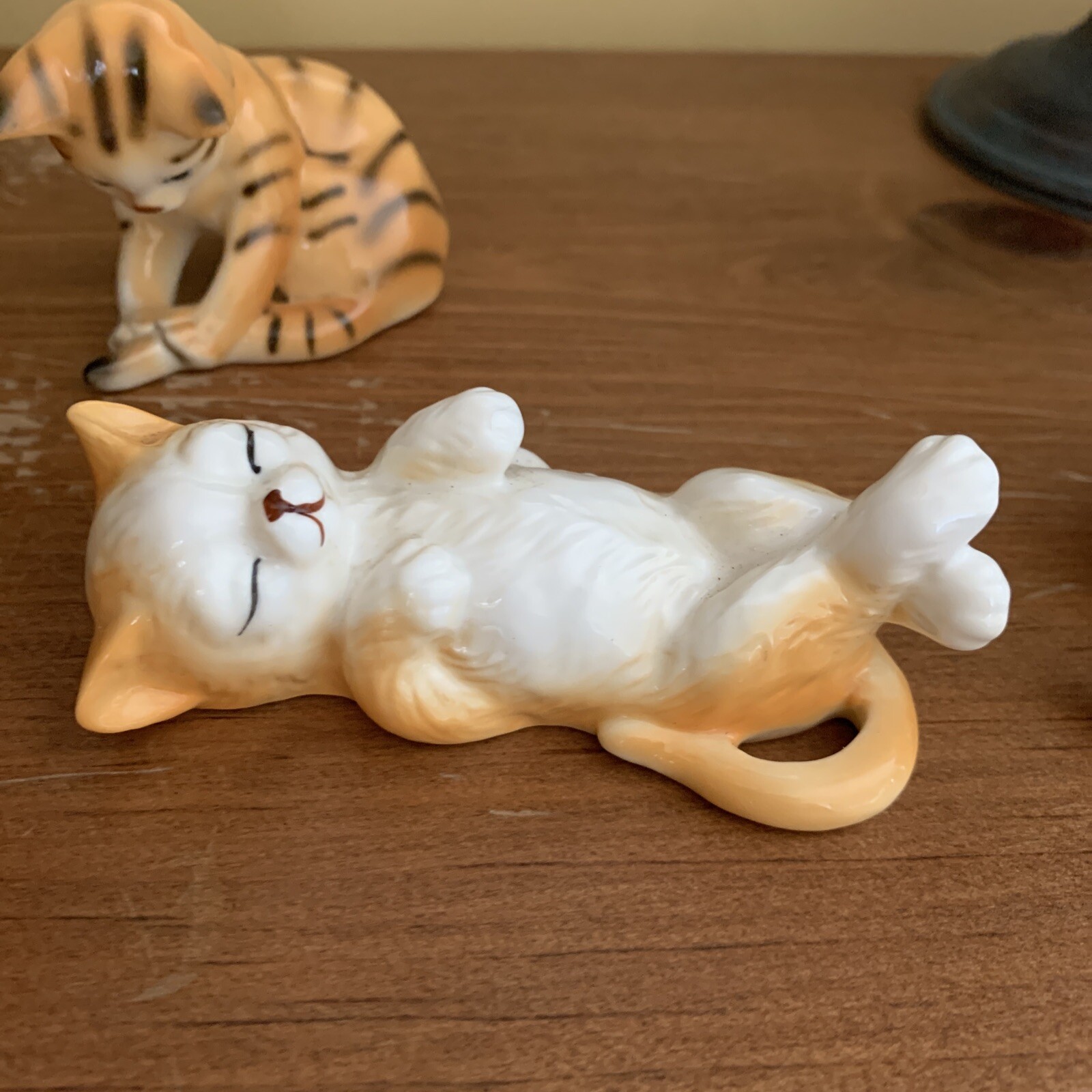 Danbury Mint Cats Of character 3 Figurines