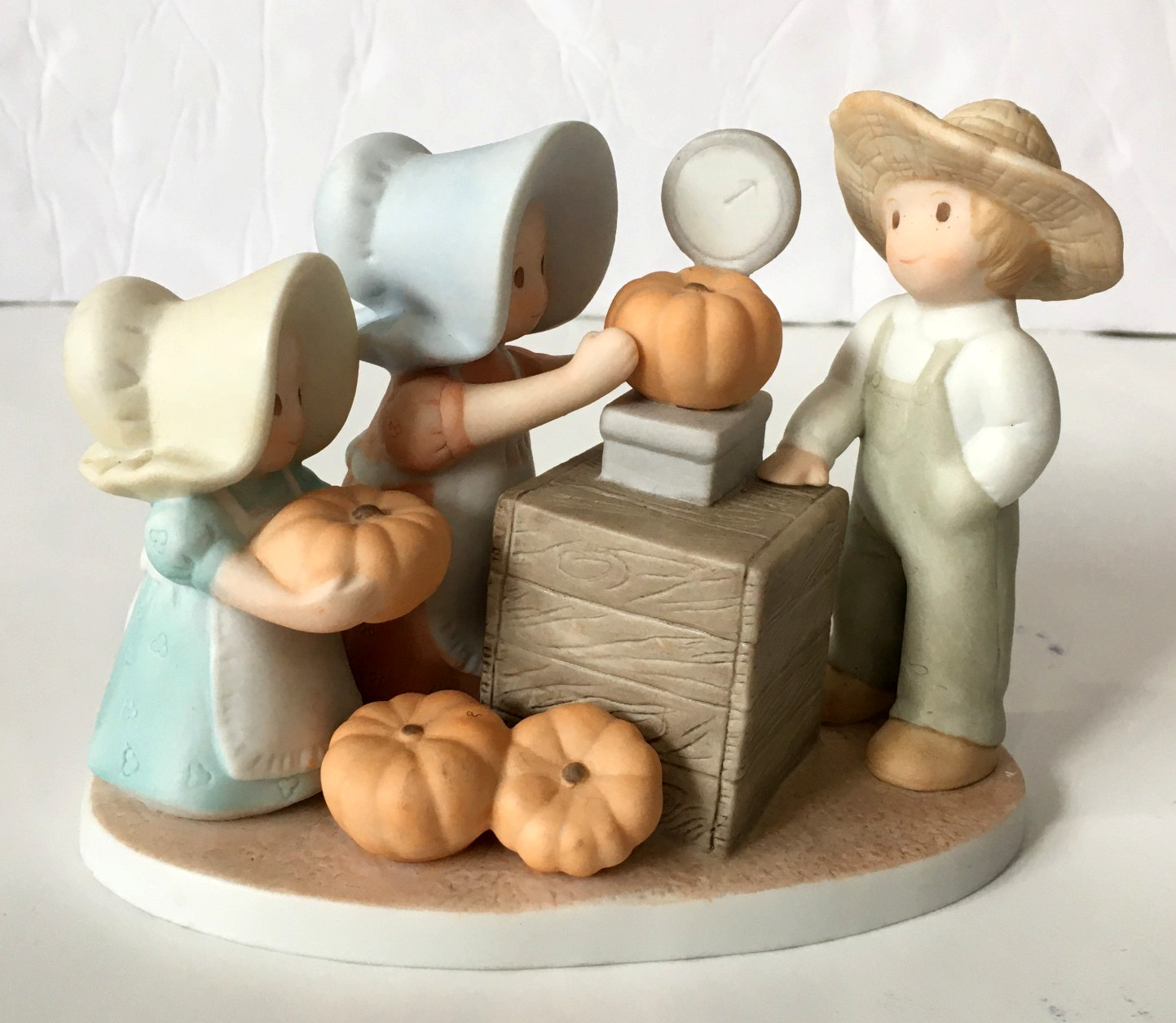Home Interior Circle Of Friends By Masterpiece #11234 2000 Pumpkin Time Figurine