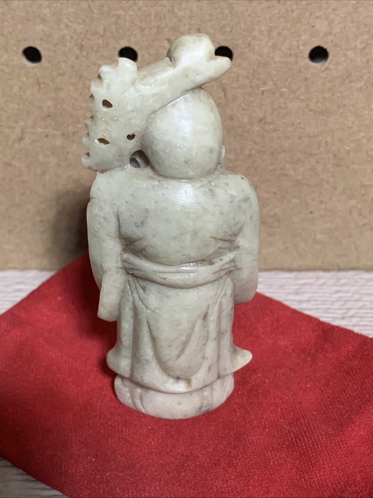 VINTAGE CHINESE SOAPSTONE CARVING SHOU LAO WISE MAN LONGEVITY WITH PEACH