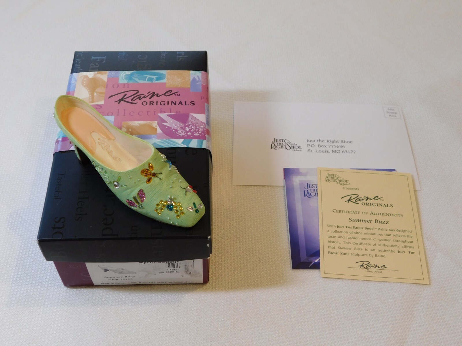 Just The Right Shoe by Raine Originals Summer Buzz lt green Item #25123 COA NOS