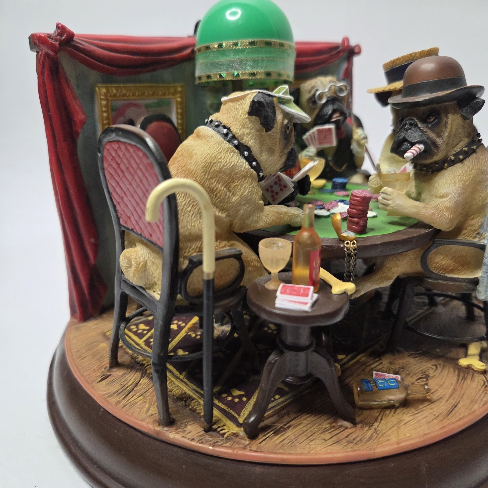 The Poker Playing Pugs Danbury Mint 2006 Retired Figurines Dogs