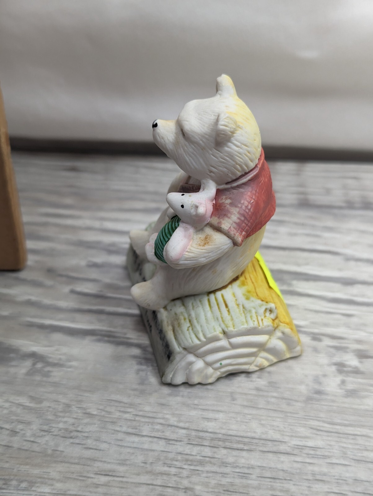 Classic Winnie the Pooh Figure 1988 Walt Disney Co Willitts Design #9196