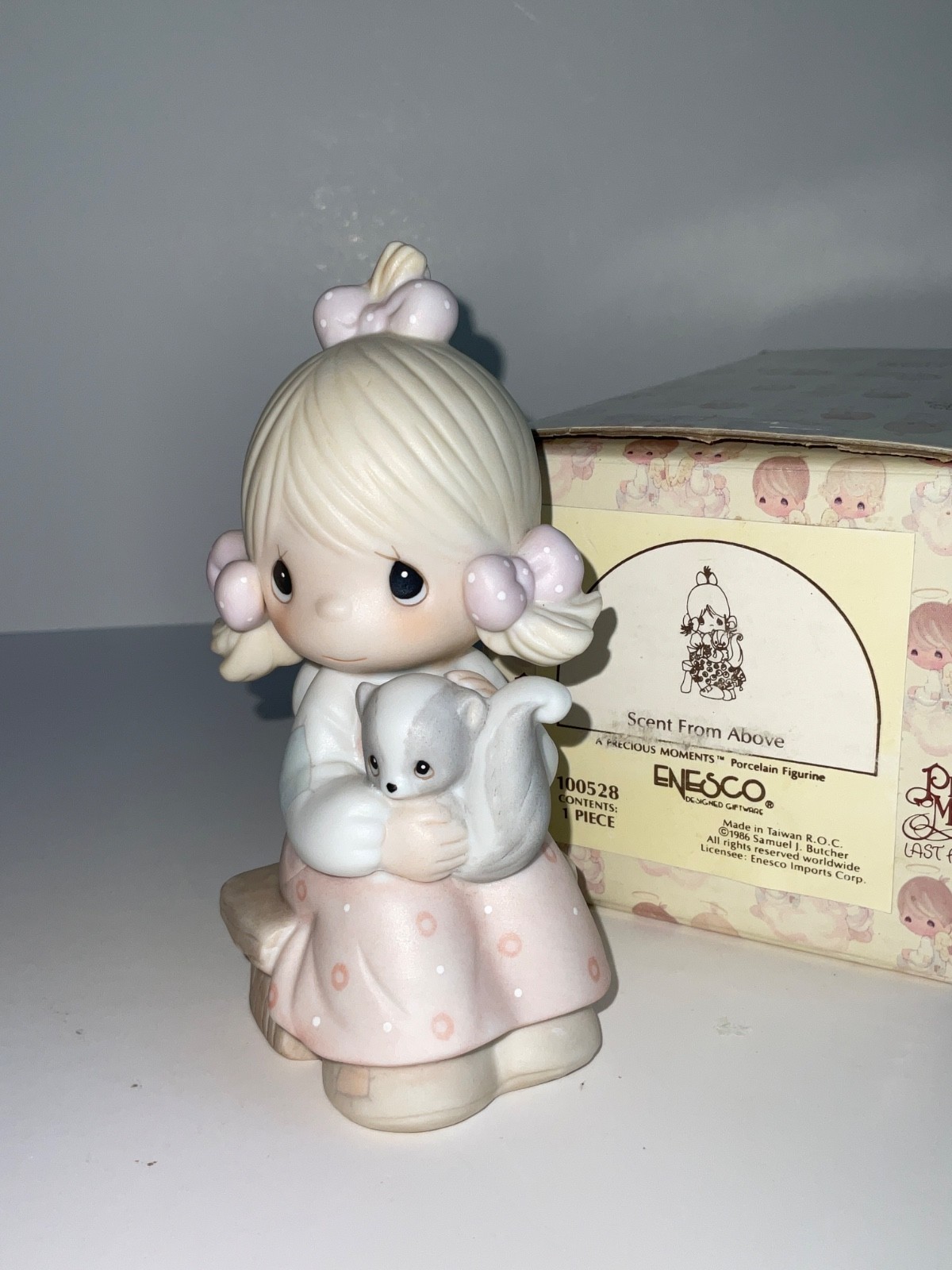 Precious Moments Figurine “Scent From Above” 1986 #100528 W/Original Box VTG