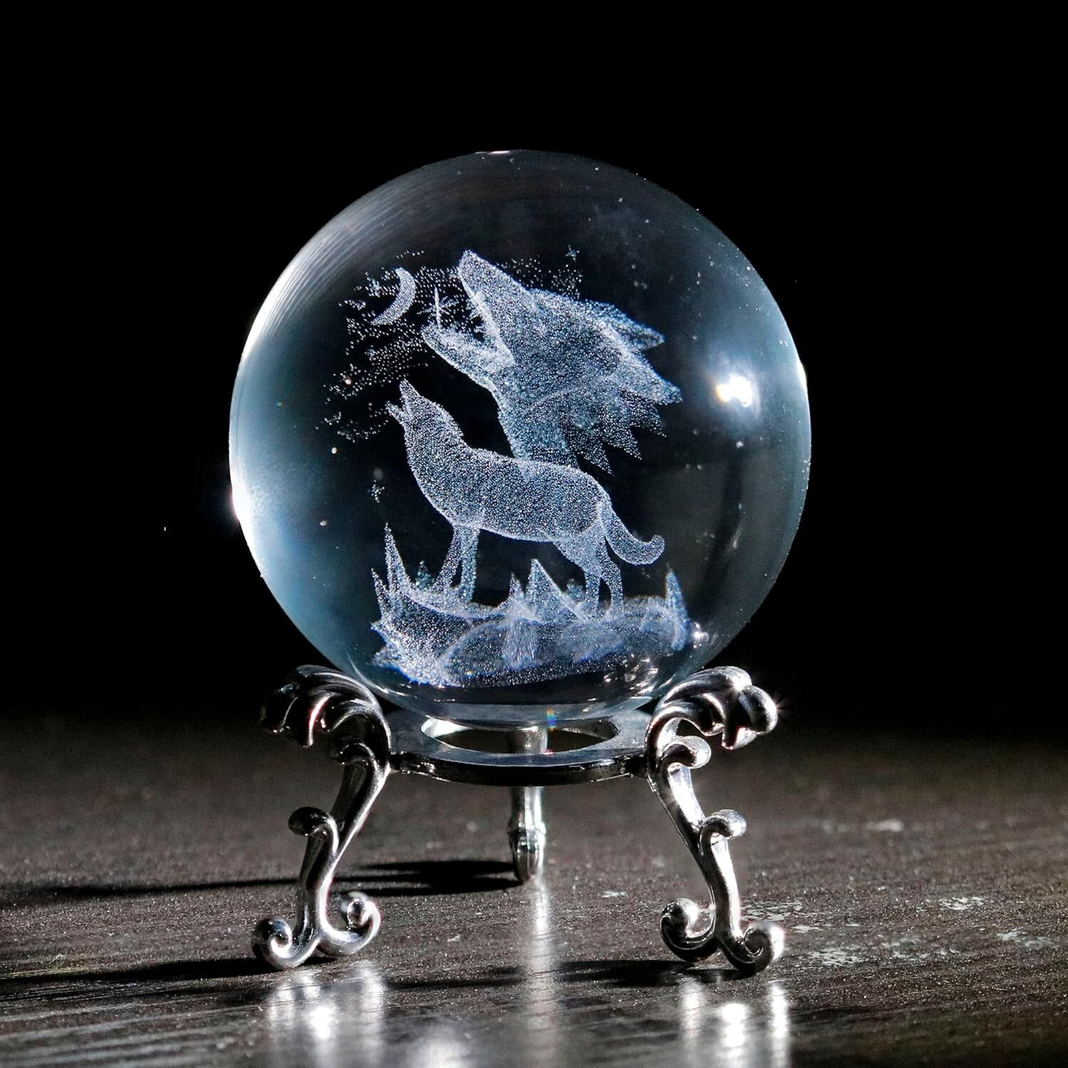 2.36in 3D Laser Crystal Howling Wolf Figurine Crystal 2.36″D x 2.36″W x 2.35″H