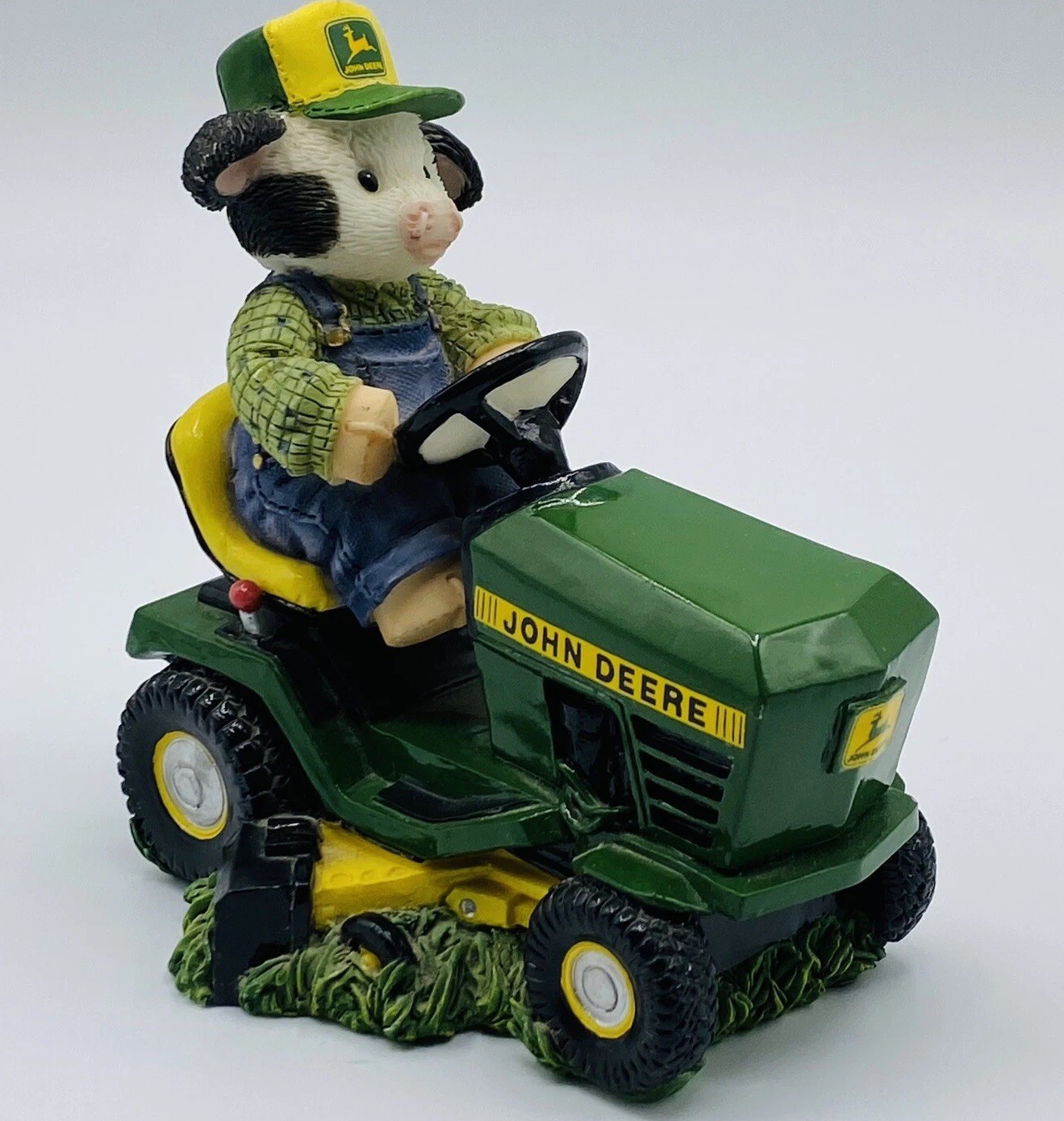Vintage 1998 Marys Moo Moos ‘Deere to My Heart’ Figurine Enesco Tractor 485160