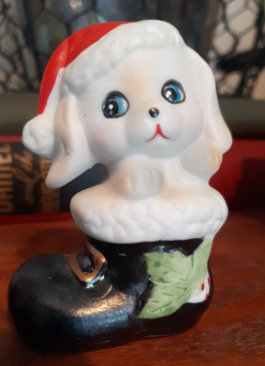 Vintage HOMCO #8903 Anthropomorphic CHRISTMAS PUPPY DOG IN SANTA BOOT Figurine