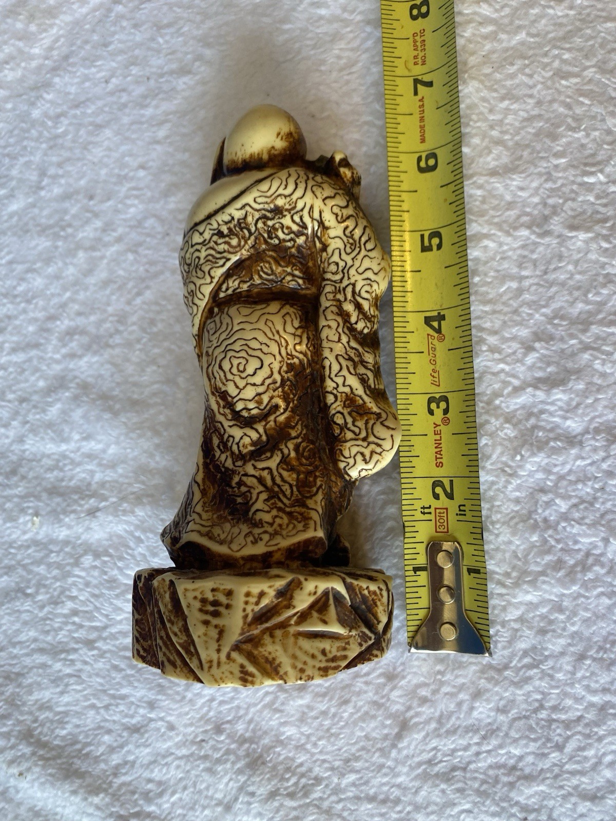 Carved Laughing Buddha Figurine Resin Antique Finish Beige Brown 6.5″