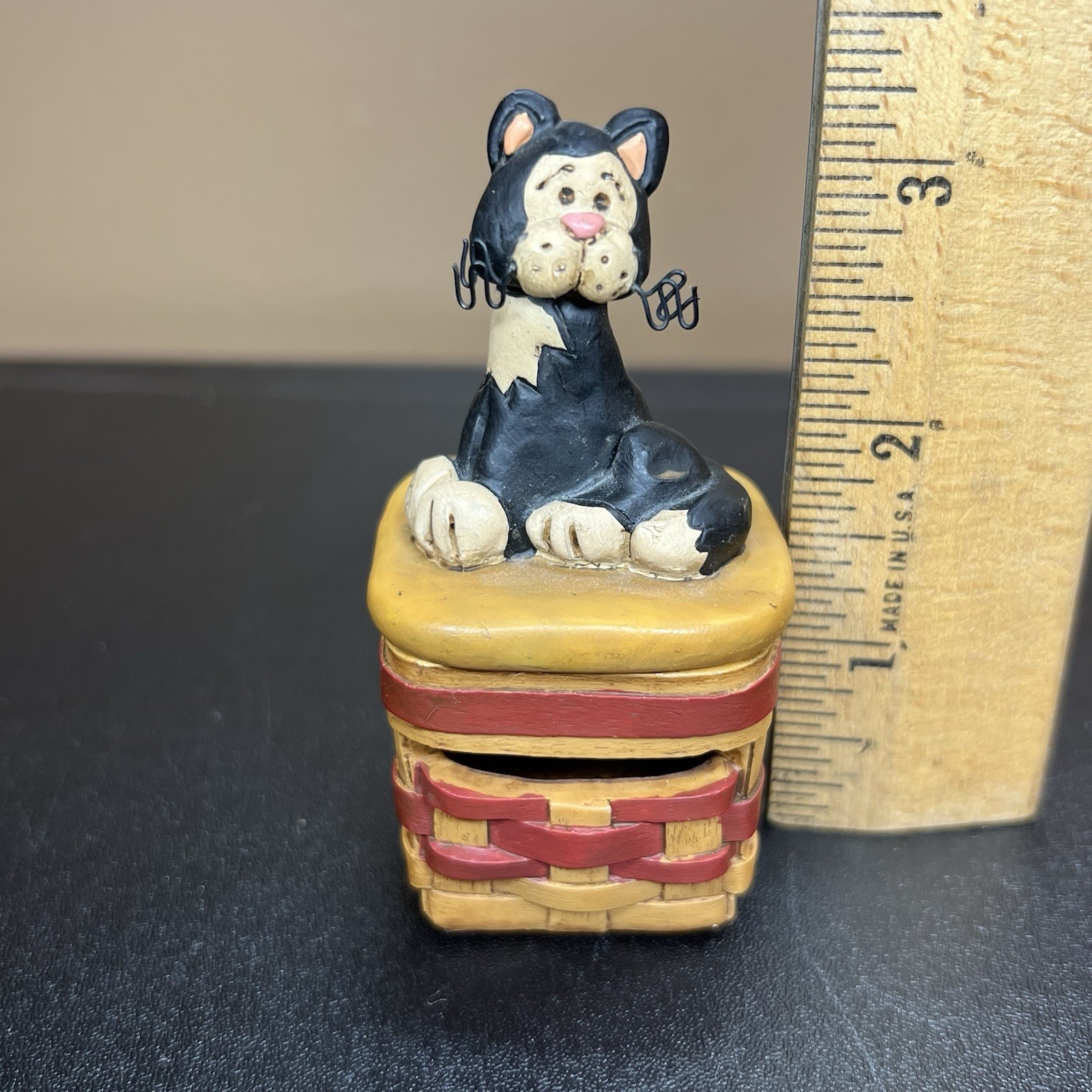 VTG Blossom Bucket Cat Stamp Dispenser Woven Basket by Suzi Skoglund VTG 2000