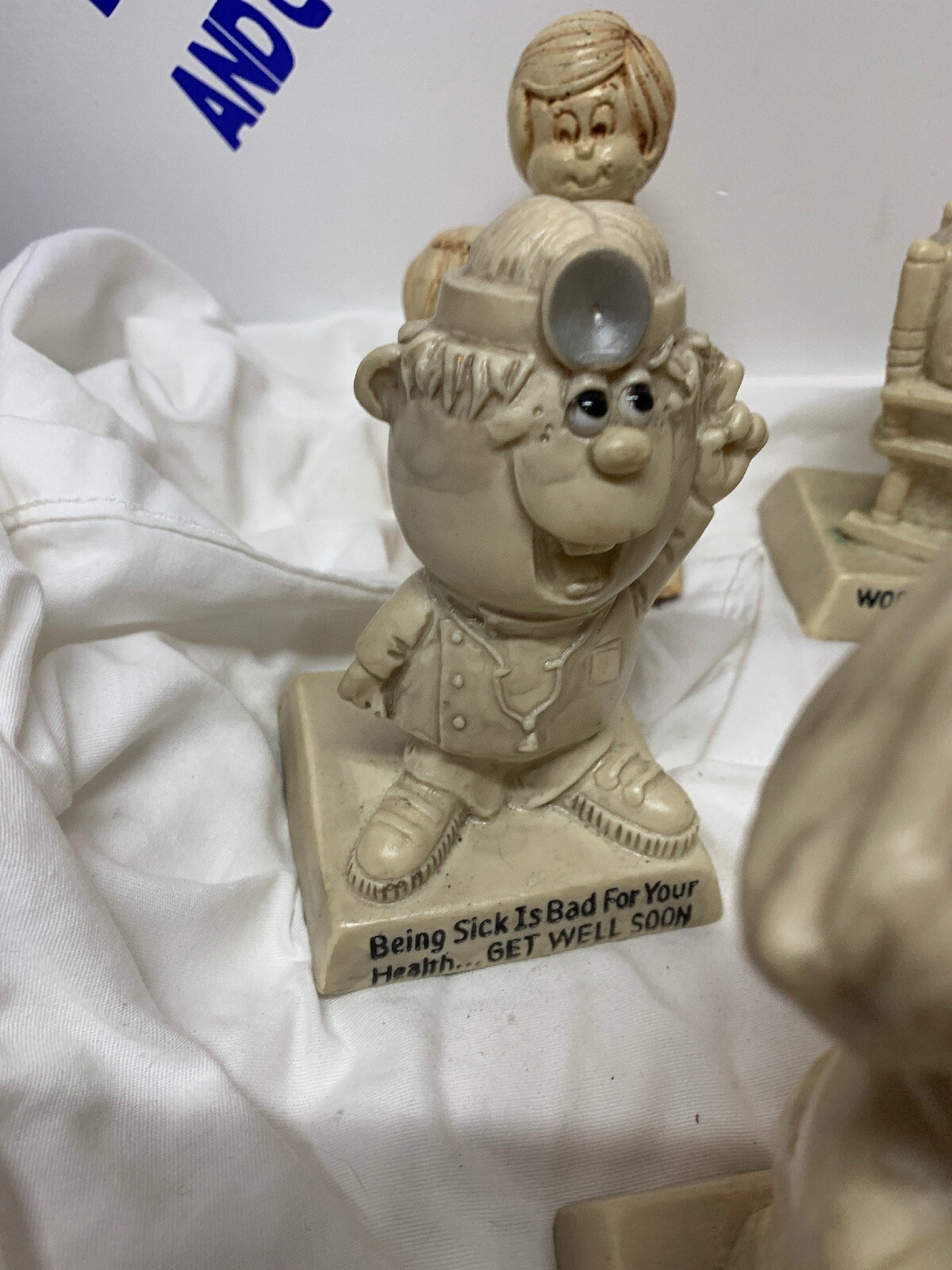 8 R. W. Berries Russ & Wallace Berrie Vintage Sillisculpt Figurines