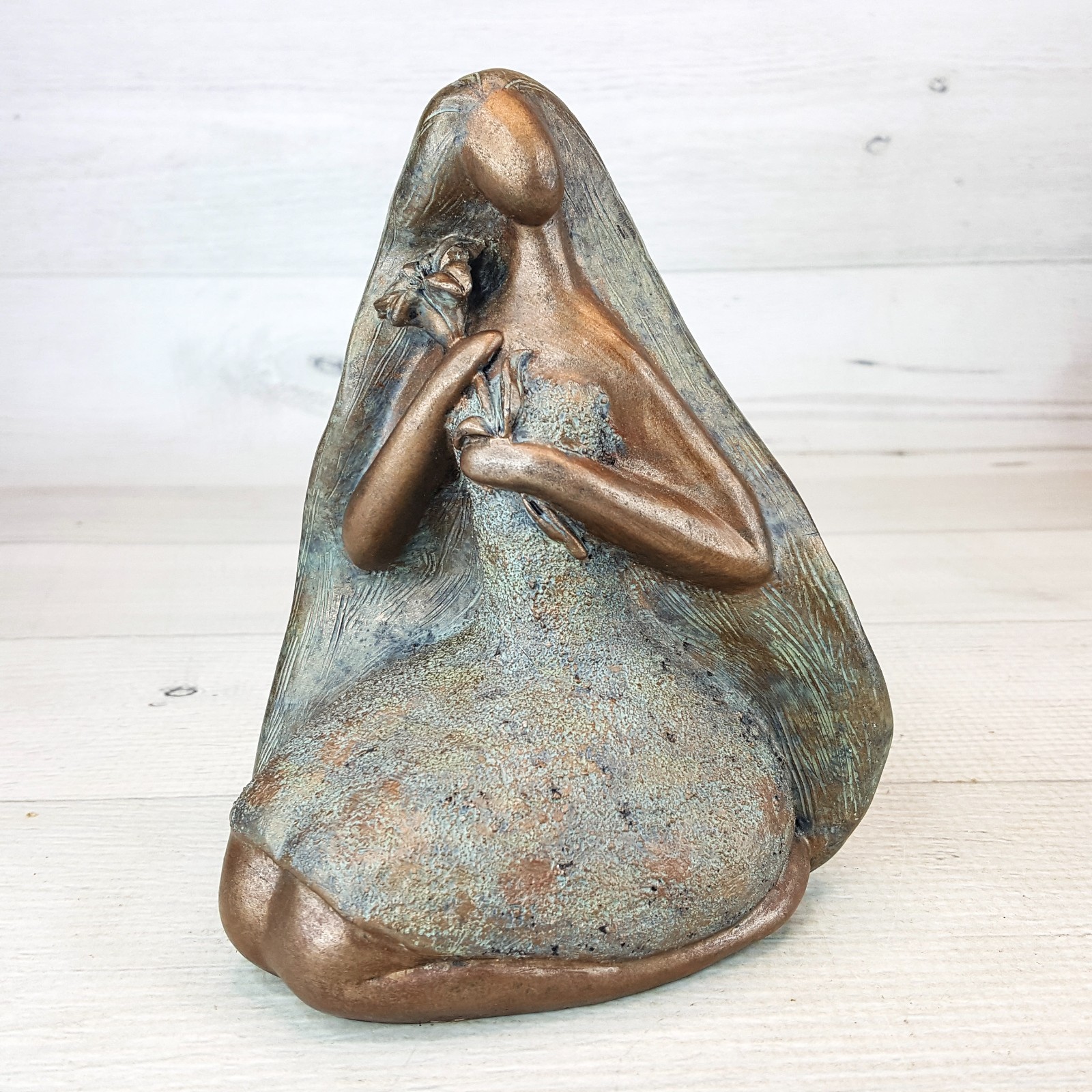 Faux Bronze Metal w/ Patina Sculpture 5.5″Figurine Woman w Lily Flowers Bouquet