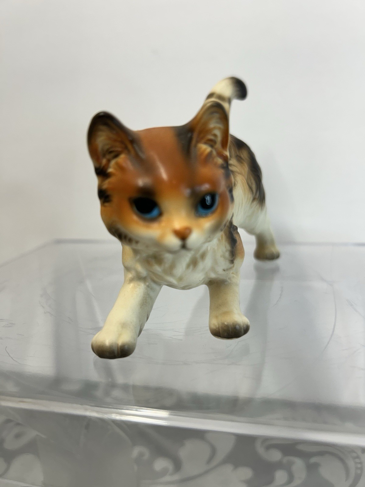 Napco Calico Ceramic Cat Figurine by Napcoware made in Japan. Mid 20th Century.