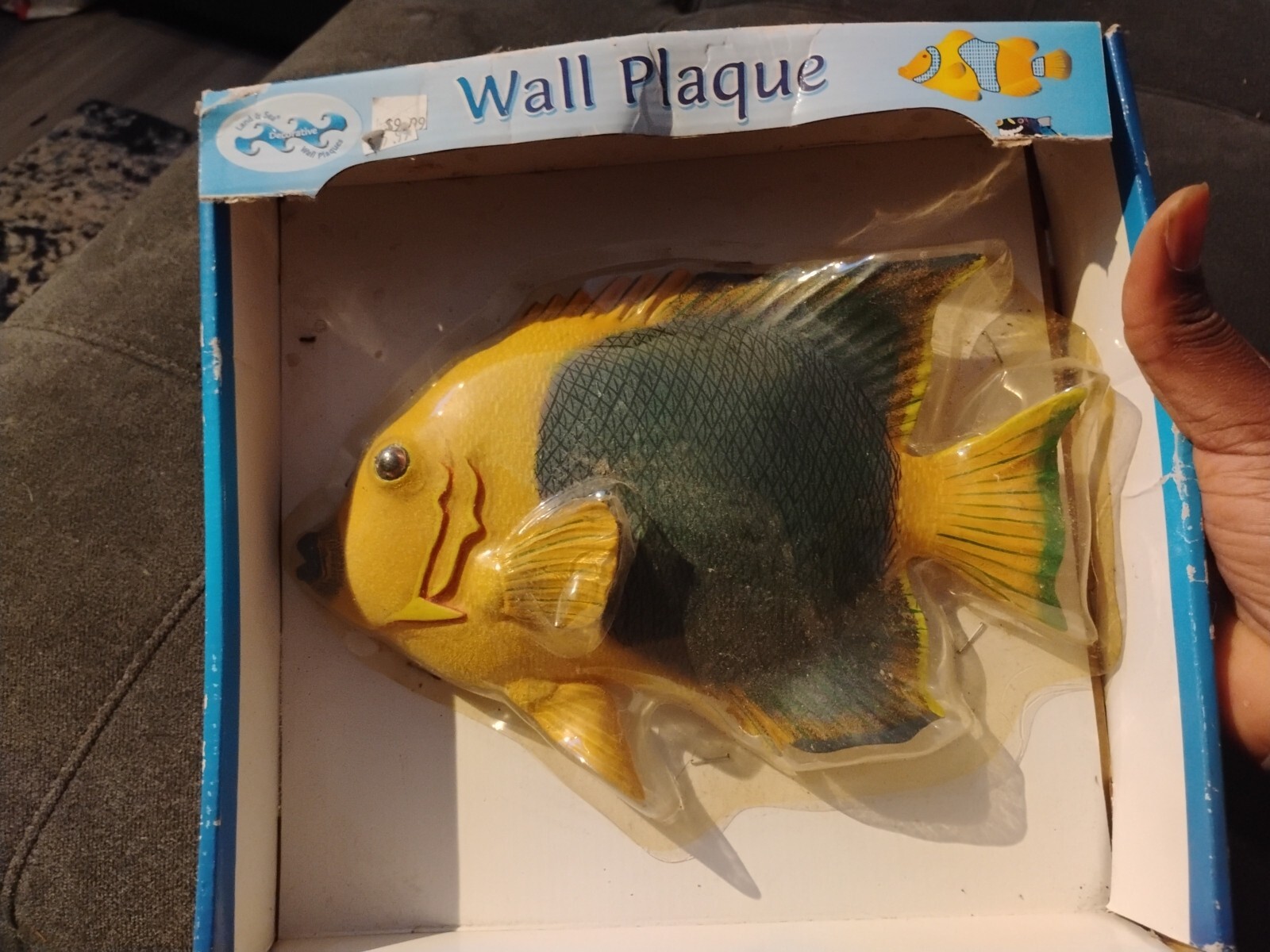 Vintage Sue Williams Tropical Fish Wall Plaques Set Of 2 Colorful Decor